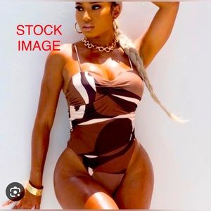 Matte Collection Swim Wear sz M